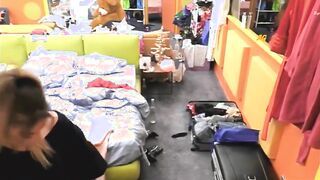 Sophie tette nella casa del GF Vip