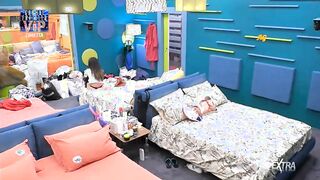 Jessica bel culo nella casa del GF Vip