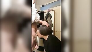 Pompino con ingoio in cameretta fidanzata 18 enne coi genitori in casa