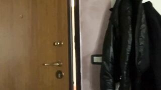 Bocchino scoperto studentessa italiana per 50 rose