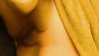 Ripresa privata di mia moglie che si masturba col dildo