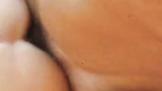 Ragazzo con bel cazzo si chiava mia moglie al mare