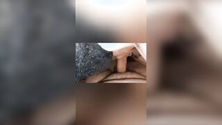 Claudia lavora bene con la bocca