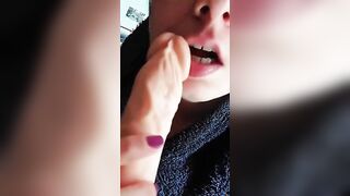 Ti insegno a fare i pompini AMATORIALE TROIA ITALIANA