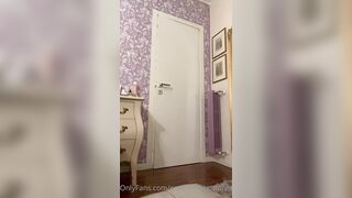 Emanuela Botto Video delle nuove tettone della presentatrice Tv