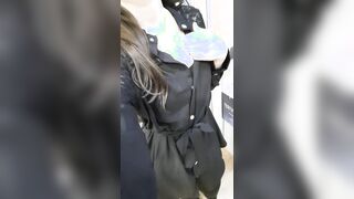 Salutino con flash tette dal lavoro