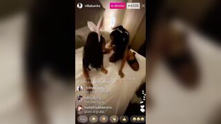 VILLABANKS Video Porno del trapper italiano in una diretta IG