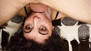 SCOPATA CON CAZZO FINO ALLE TONSILLE senza pietà